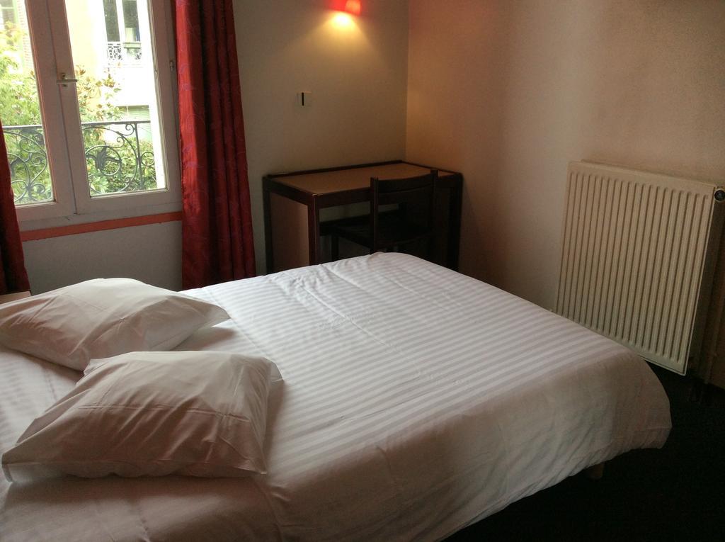 Hotel De La Place Malakoff Habitación foto